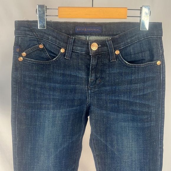 Rock & Republic Dark Wash Flared Jeans - Picture 2 of 8